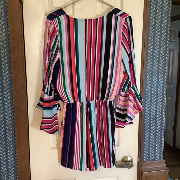Express Striped Romper Size Small New - Picture 5 of 16